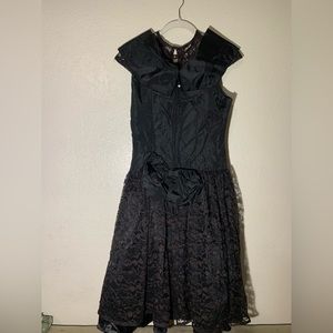 Gunne sax rare vintage dress by Jessica McClintock burgundy black goth vibes
